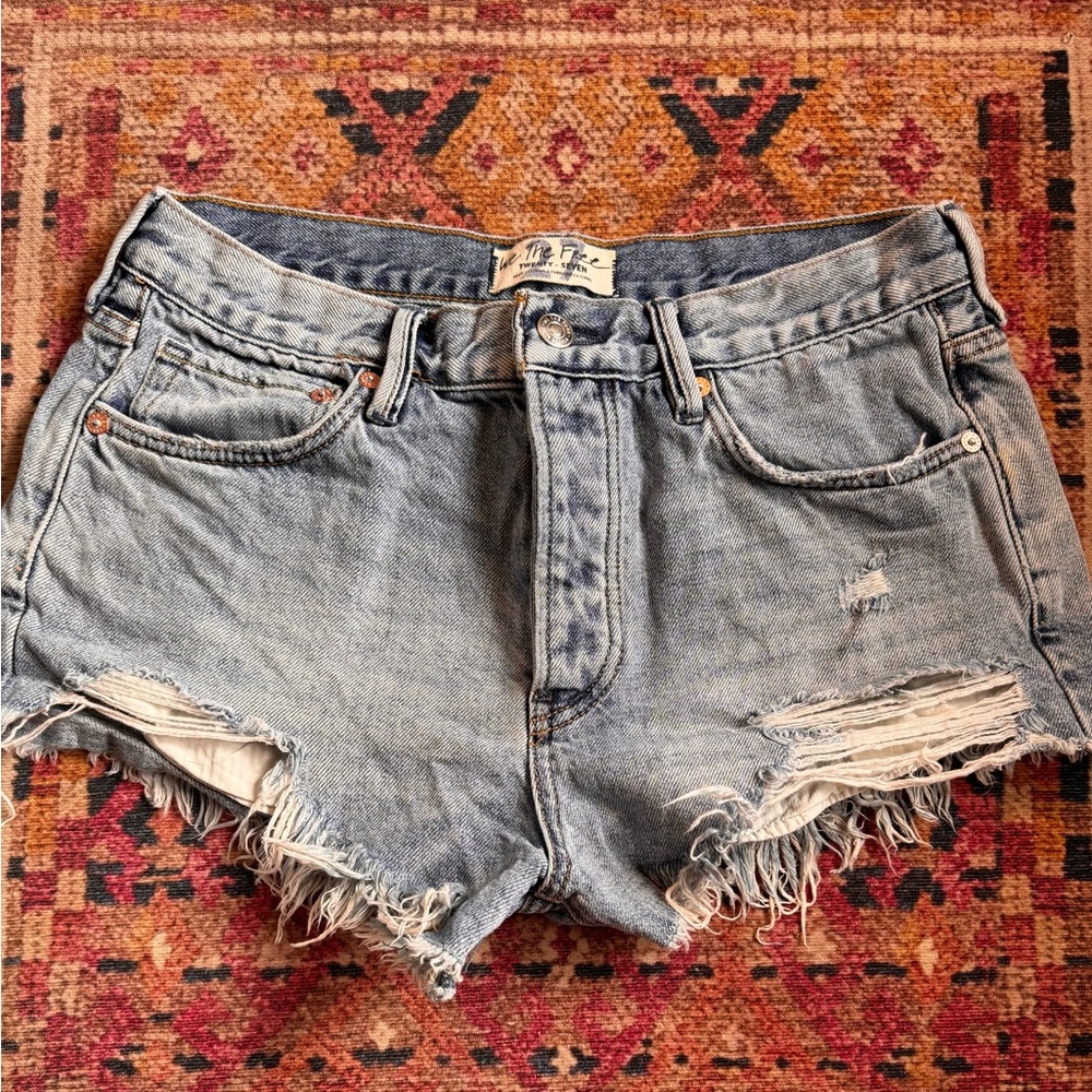 We The Free by Free People Distress Denim Jean Shorts Size 27